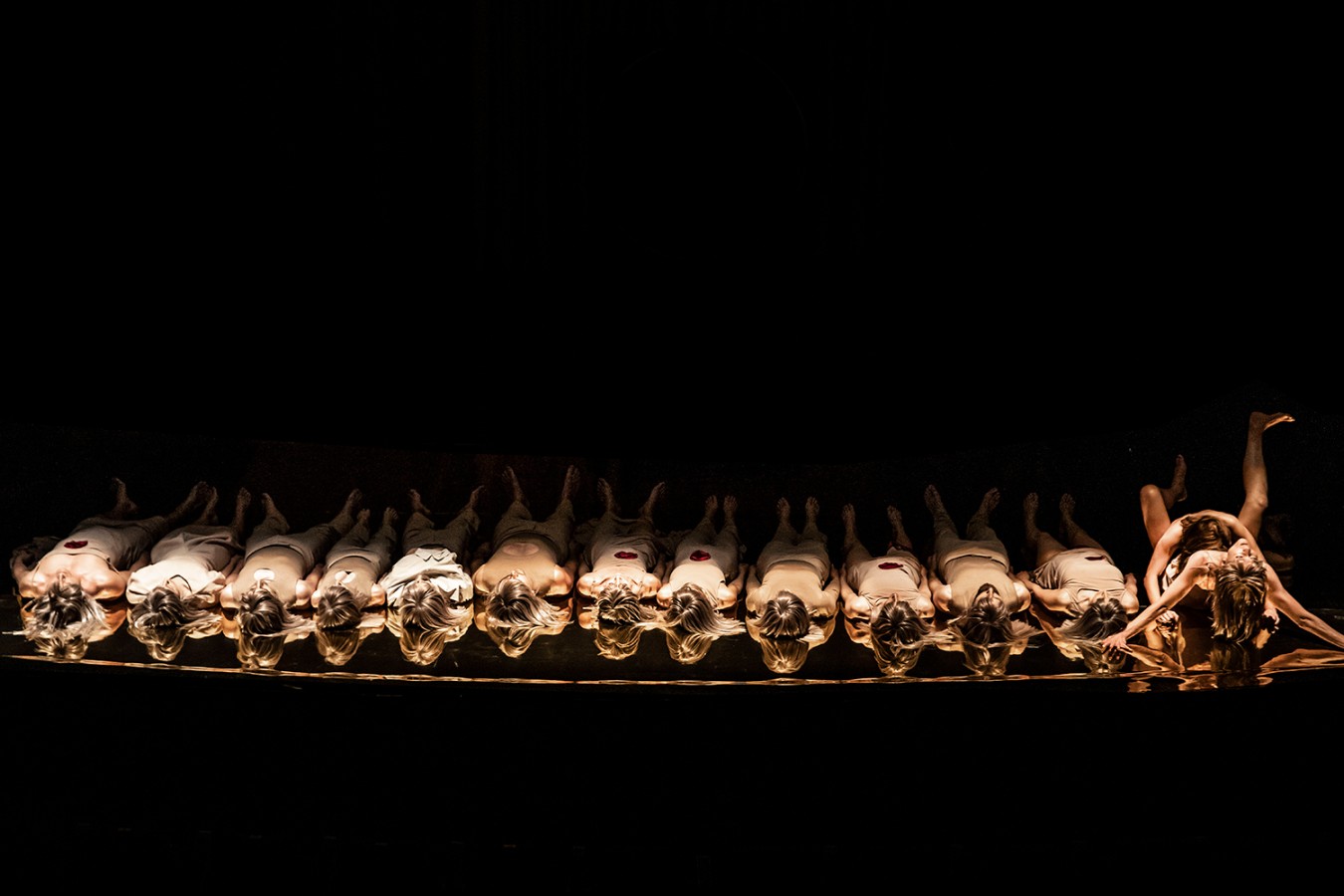 Zdjęcie ze spektaklu Where Do We Go From Here