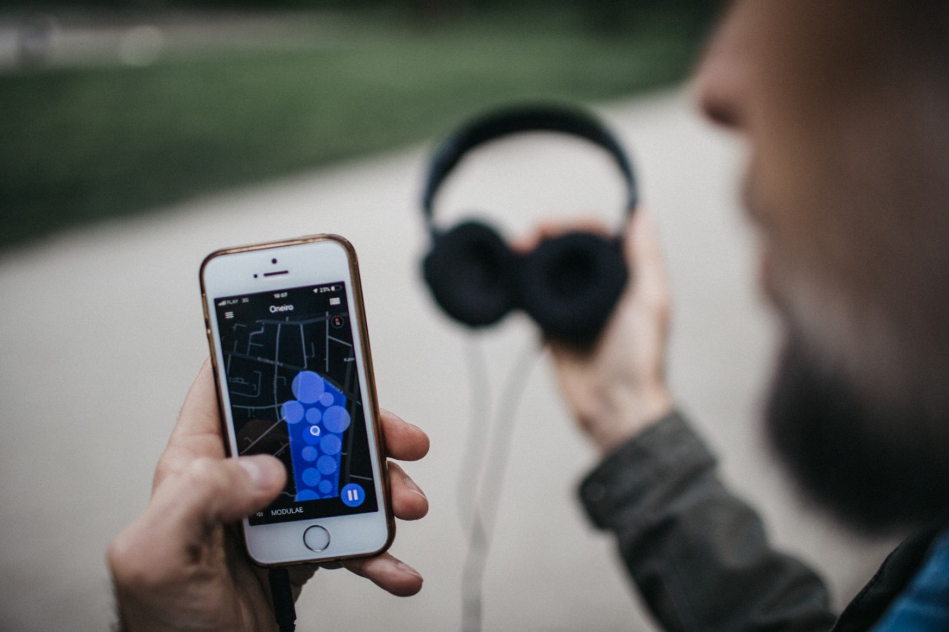 Zdjęcie ze spaceru dźwiękowego Wojtka Kiwera Oneiro; fot. Grzesiek Mart Zdjęcie ze spaceru dźwiękowego Wojtka Kiwera Oneiro