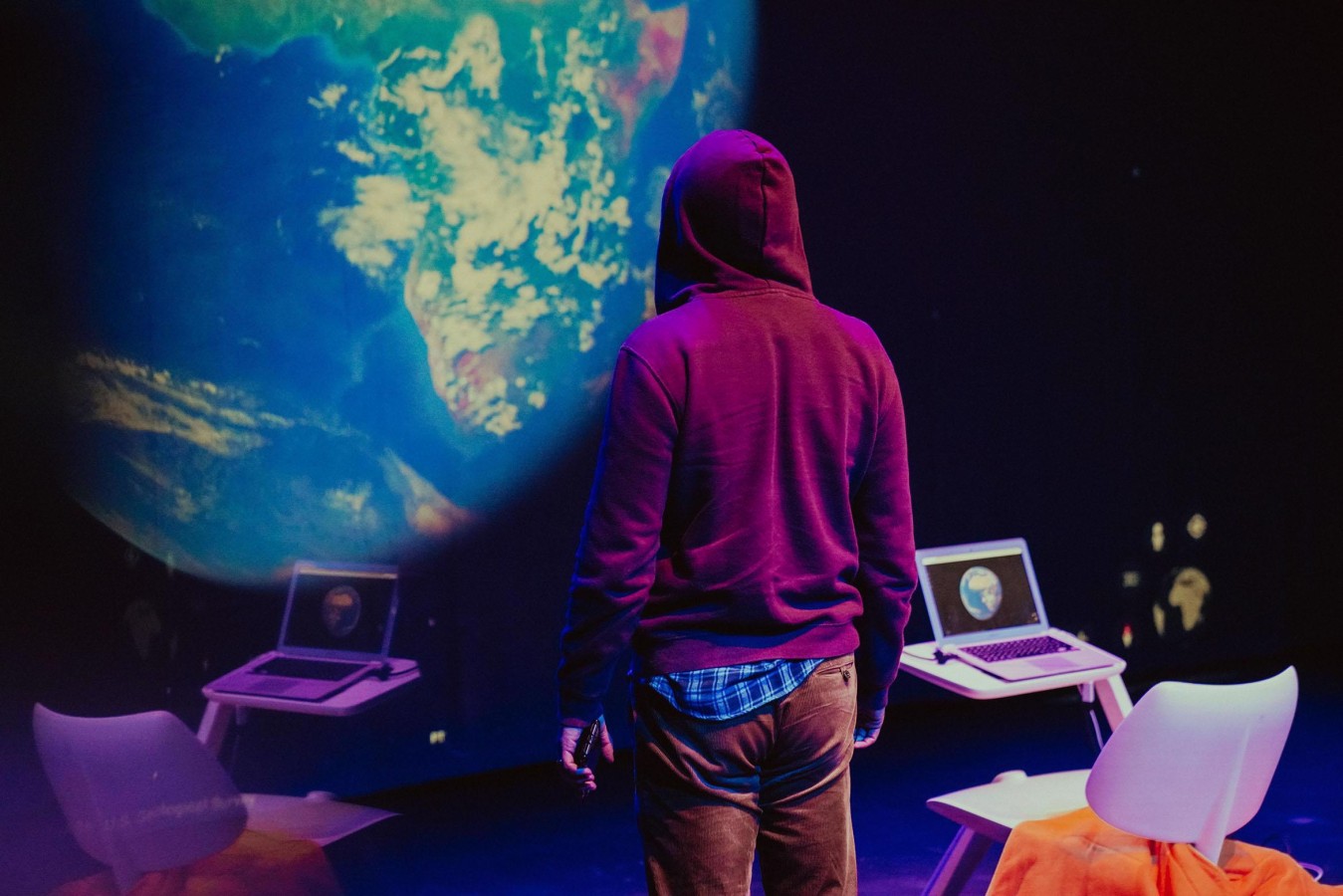 Lola Arias, My Documents | Share your screen: Pedro Penim, Doing It 