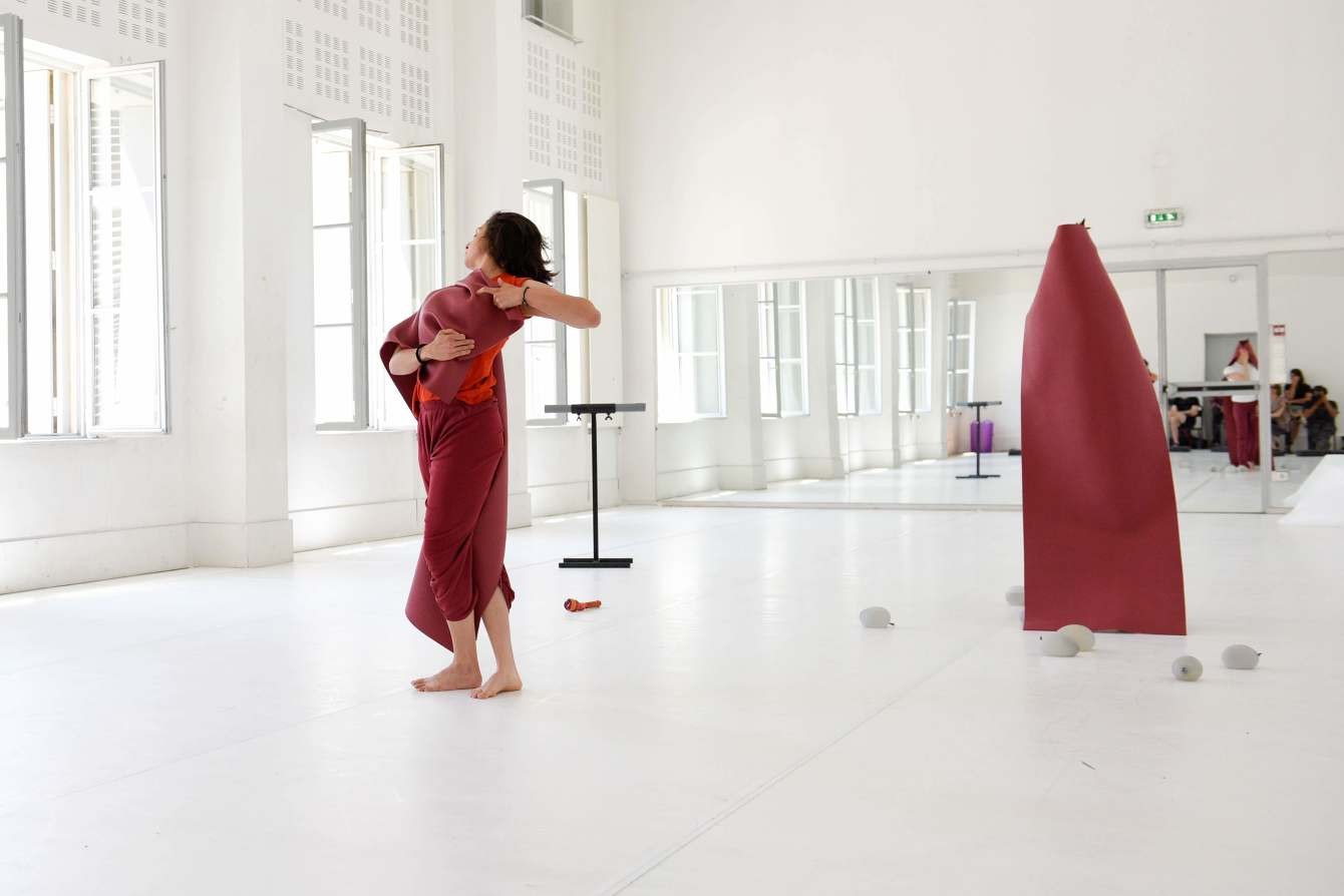 Alicja Czyczel, Touch behind la langue Alicja Czyczel, Touch behind la langue