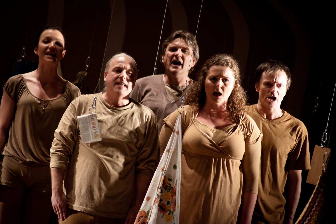 Teatr Nowy in Zabrze, Nieskończona historia: Dagmara Ziaja (obecnie Noszczyk), Grzegorz Cinkowski, Mariusz Wojtas, Joanna Romaniak, Marian Wiśniewski