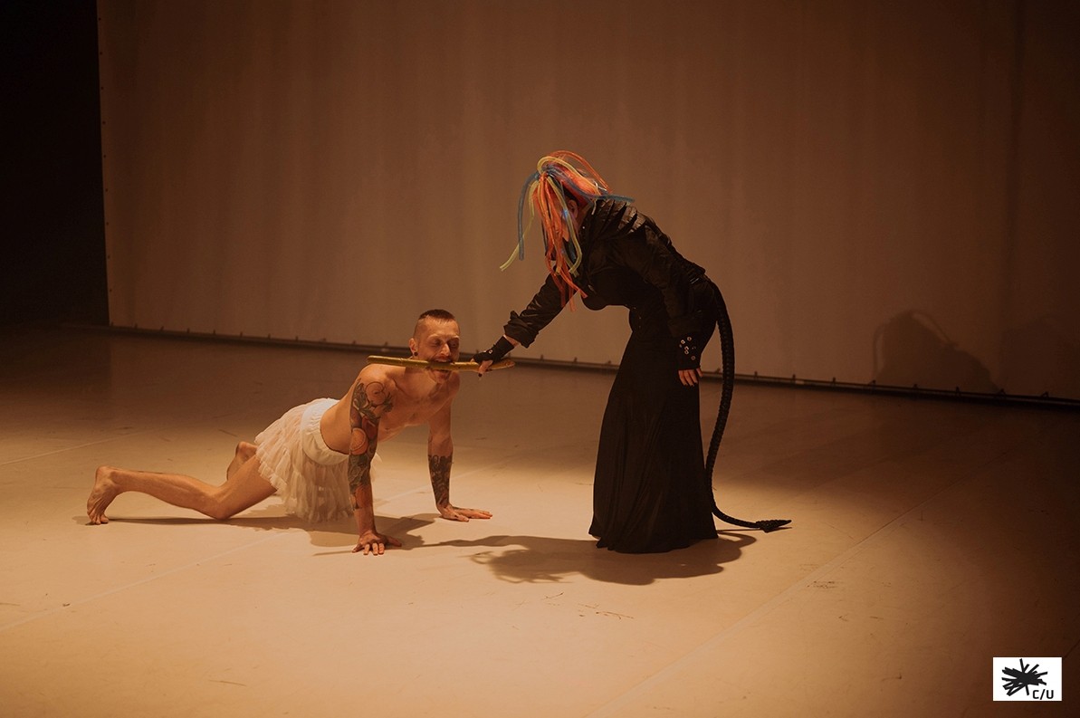 Wykład-instal(ak)cja performatywna One Man Festival Wykład-instal(ak)cja performatywna One Man Festival