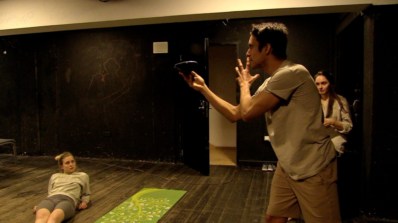 Instytut Sztuk Performatywnych (przy Teatrze Powszechnym), Czuły spektakl. Medytacje w prekariacie: Helena Urbańska, Dominik Smaruj, Urszula Kobiela