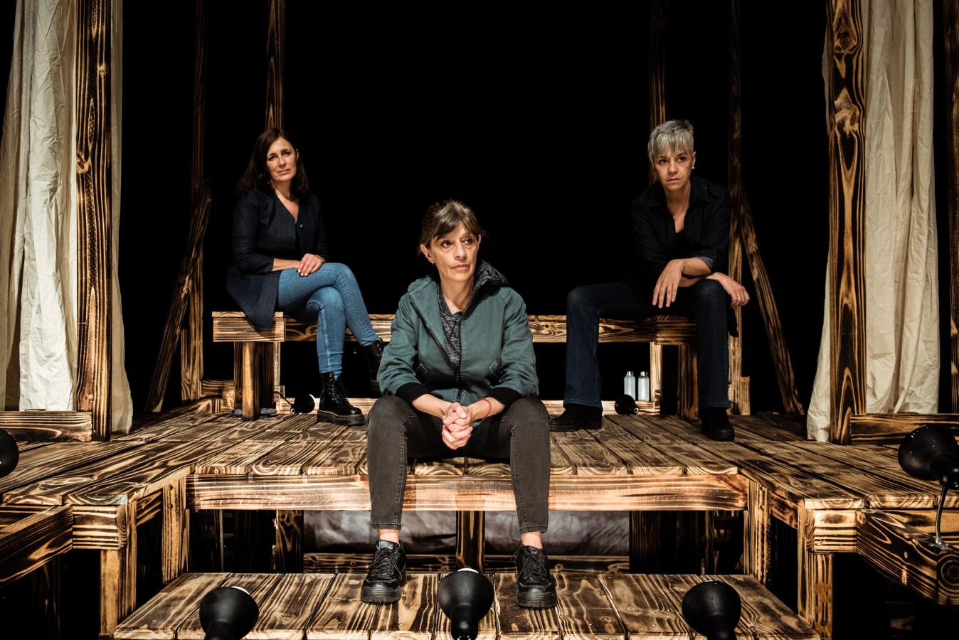 Ana kontra śmierć: Gabriela Iribarren, María Mendive, Marisa Bentancur