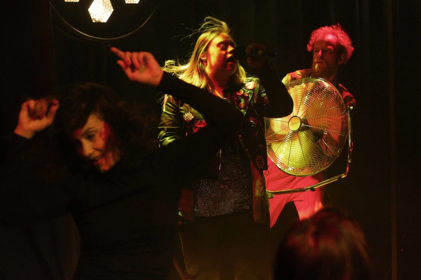 Centrum Sztuki Włączającej / Teatr 21, Rewolucja, której nie było (2018, reż. Justyna Sobczyk)