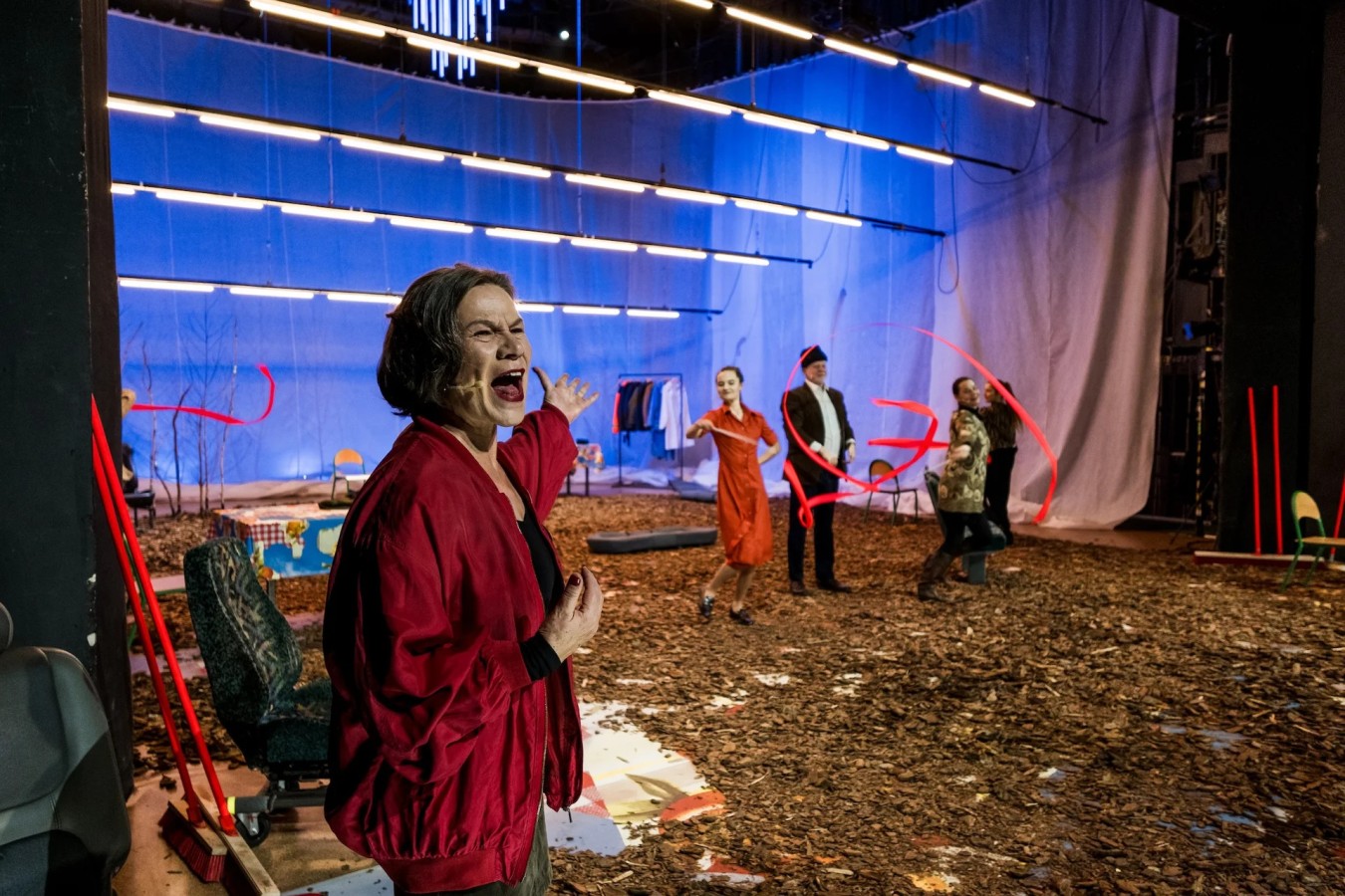 Teatr Współczesny w Szczecinie, Opowieści babć szeptane córkom przez matki: na pierwszym planie Beata Zygarlicka Teatr Współczesny w Szczecinie, Opowieści babć szeptane córkom przez matki: na pierwszym planie Beata Zygarlicka