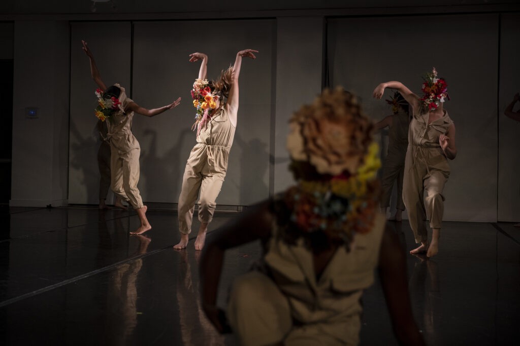 Colleen Thomas, Light and desire