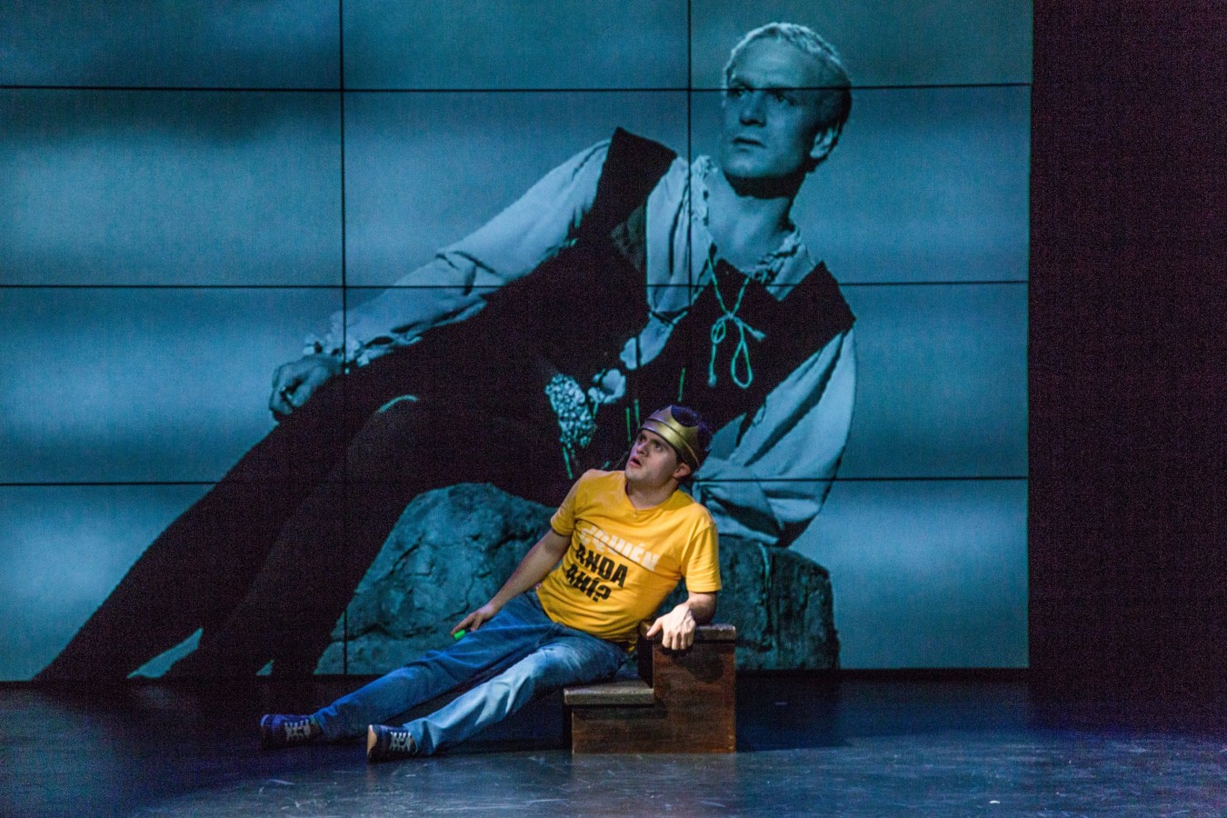Teatro La Plaza w Limie, Hamlet: Jaime Cruz Teatro La Plaza w Limie, Hamlet: Jaime Cruz