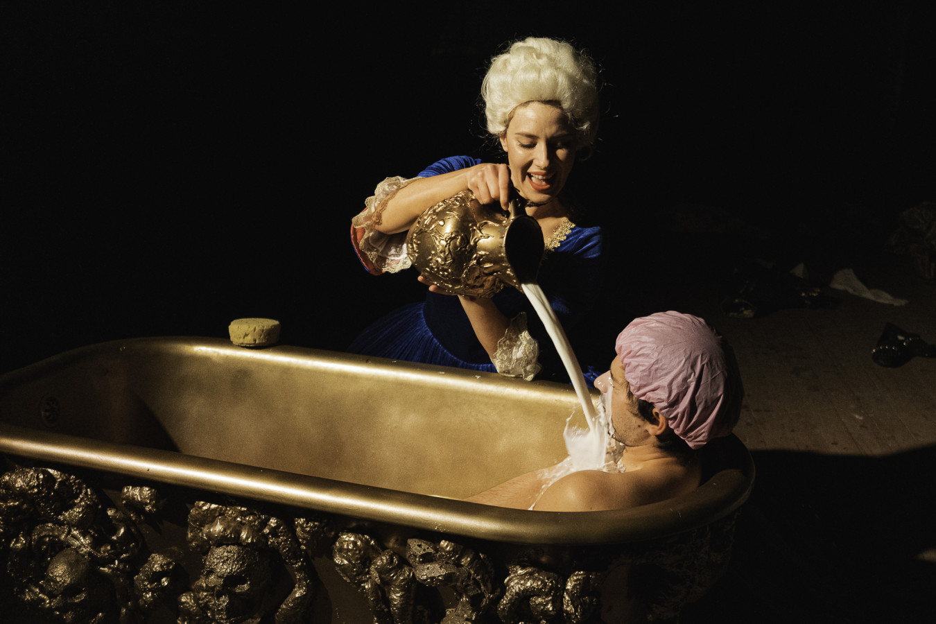 Teatr im. Jana Kochanowskiego w Opolu, Black Skin, White Masks: Karolina Kuklińska, Kornel Sadowski; photo: Monika Stolarska Teatr im. Jana Kochanowskiego w Opolu, Black Skin, White Masks: Karolina Kuklińska, Kornel Sadowski; photo: Monika Stolarska
