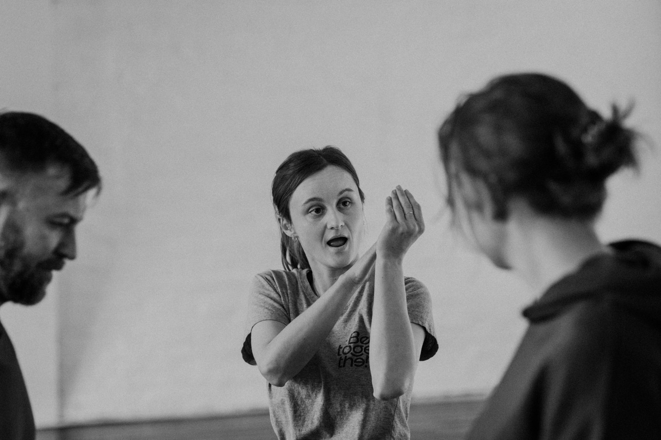 Krakowski Teatr Tańca, zdjęcie z warsztatów towarzyszących produkcji spektaklu Translacje: Eryk Makohon, Patrycja Jarosińska; fot. Michał Ramus 