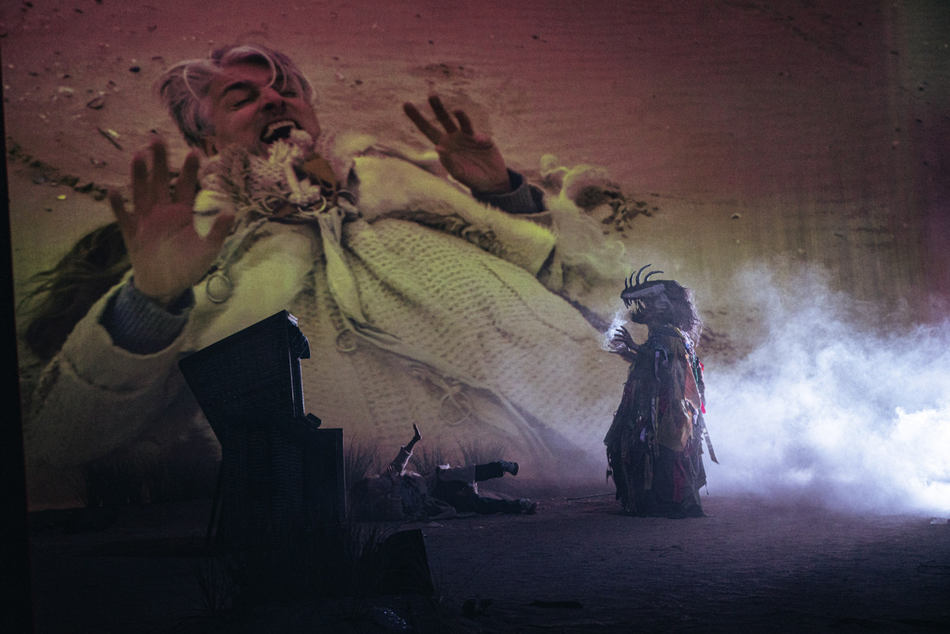 NtGent, Medea’s Kinderen; fot. ©Michiel Devijver NtGent, Medea’s Kinderen; fot. ©Michiel Devijver