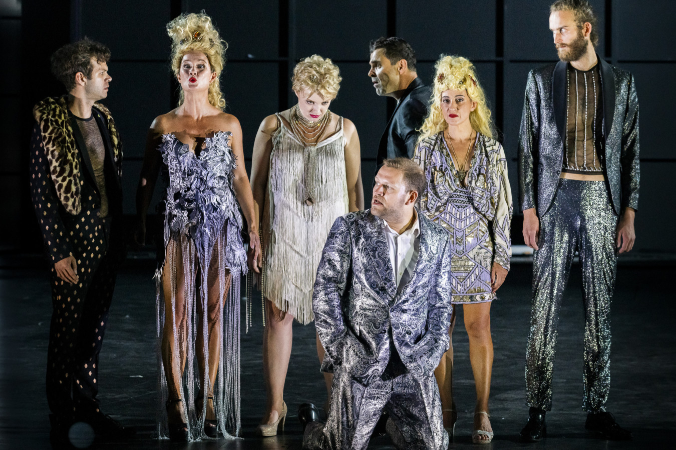 Berliner Ensemble, Kleiner Mann – was nun?; fot. Jörg Brüggemann Berliner Ensemble, Kleiner Mann – was nun?; fot. Jörg Brüggemann