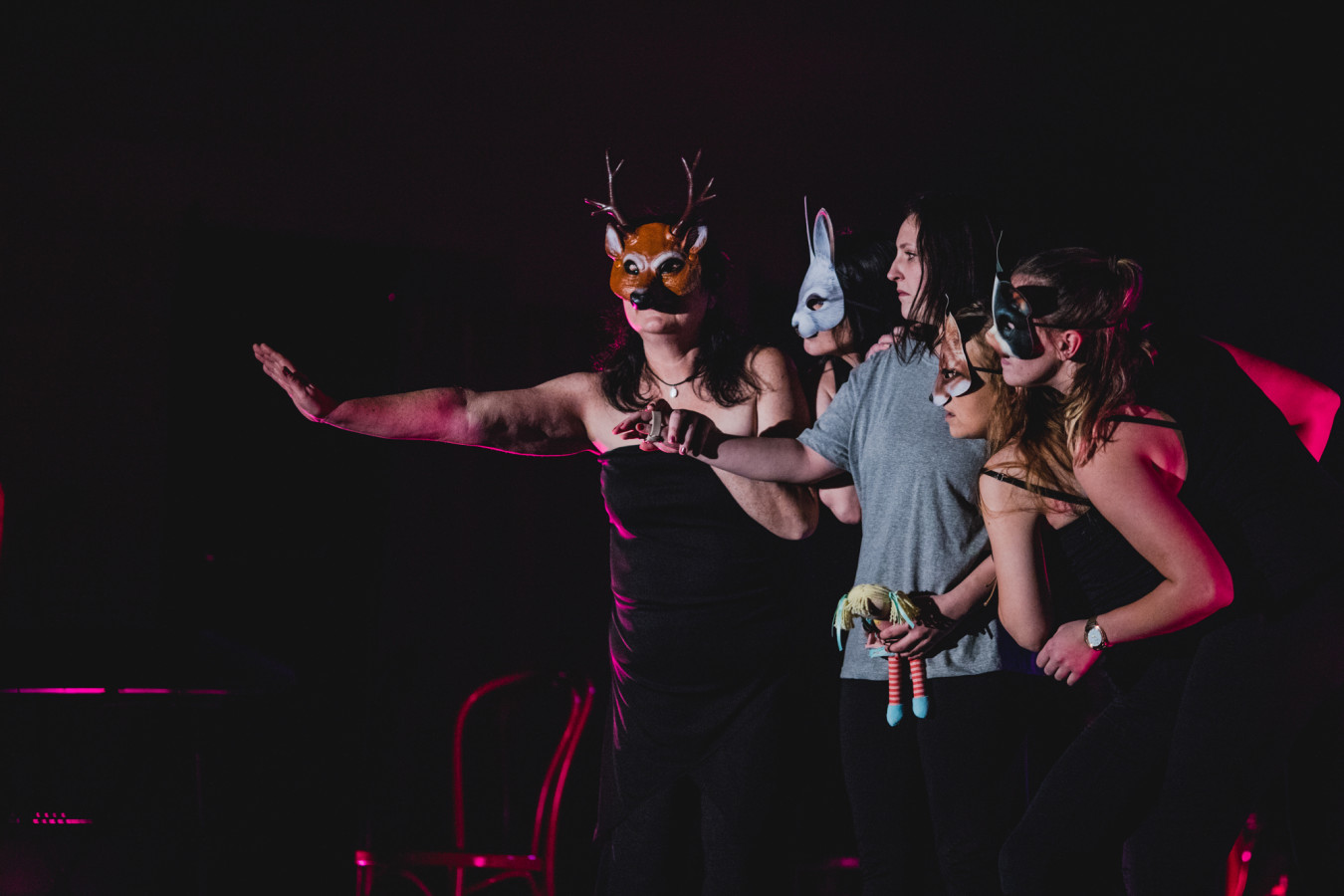 Centrum Sztuki Osadzonych, Sen Rity: Dorota, Dominika, Nikola, Iza, Zosia; fot. Justyna Żądło