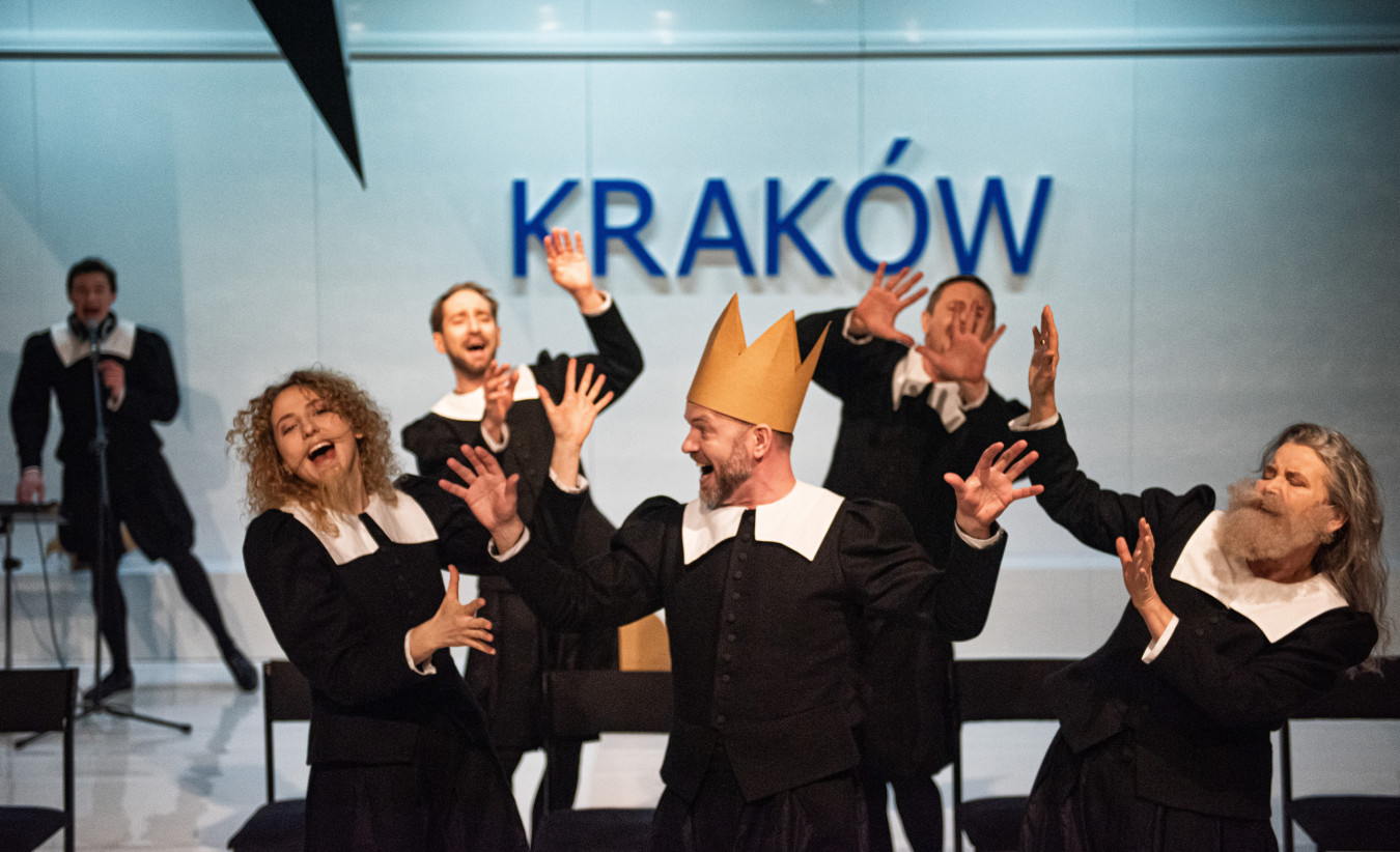 Stary Teatr w Krakowie, Arianie; fot. Magda Hueckel Stary Teatr w Krakowie, Arianie; fot. Magda Hueckel