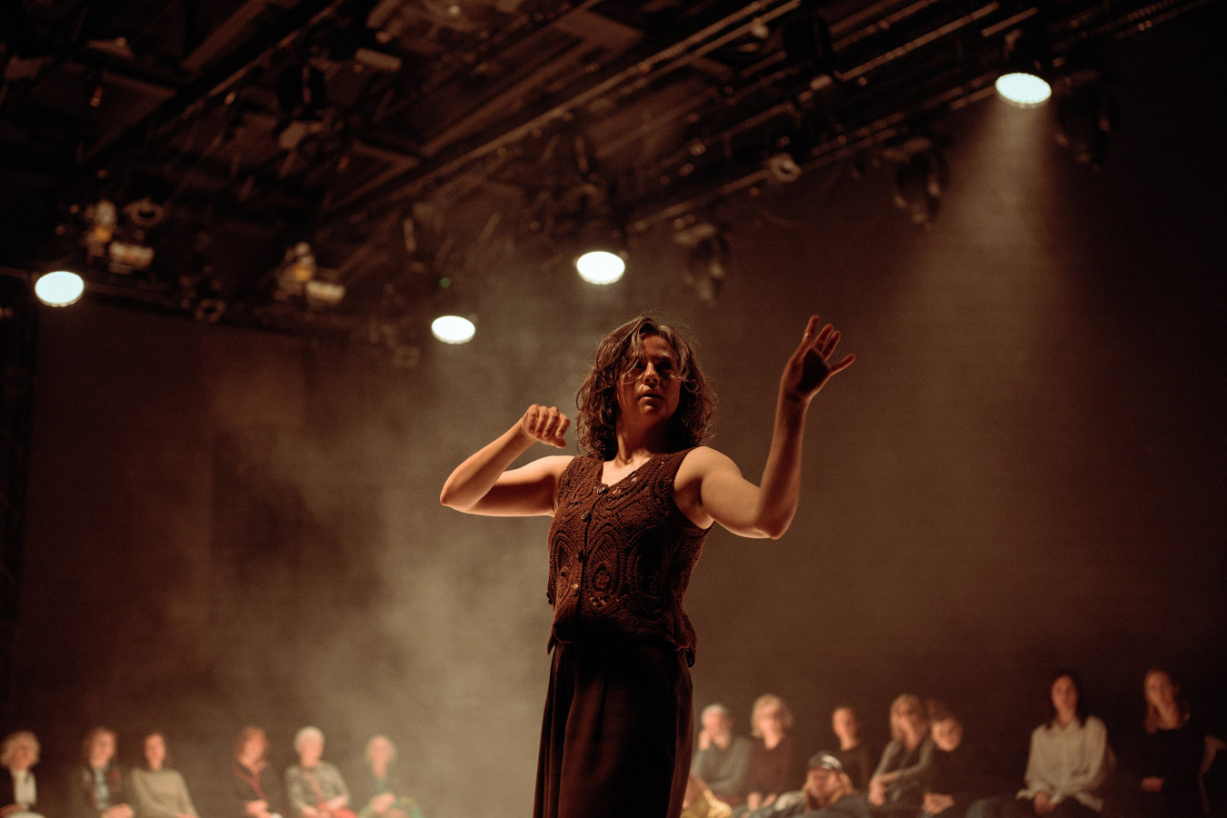 Monika Szpunar, Hold onto the Wind; fot. Szymon Sokołowski, zdjęcie dzięki uprzejmości Cricoteki Monika Szpunar, Hold onto the Wind; fot. Szymon Sokołowski, zdjęcie dzięki uprzejmości Cricoteki