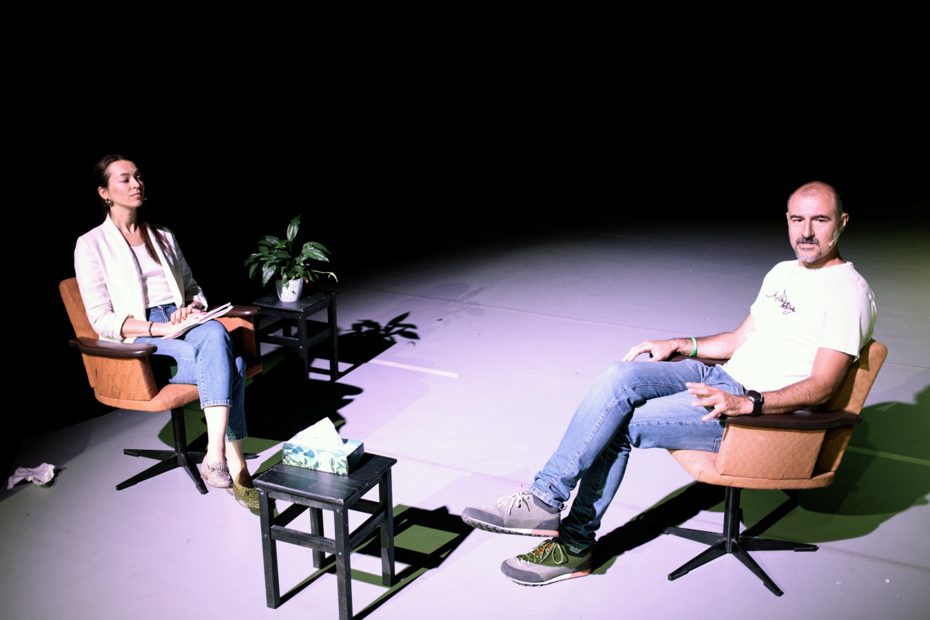 Łukasz Basiak, Cudownych rodziców: Anita Balcerzak-Michalska, Jakub Giel; fot. Tobiasz Papuczys Łukasz Basiak, Cudownych rodziców: Anita Balcerzak-Michalska, Jakub Giel; fot. Tobiasz Papuczys