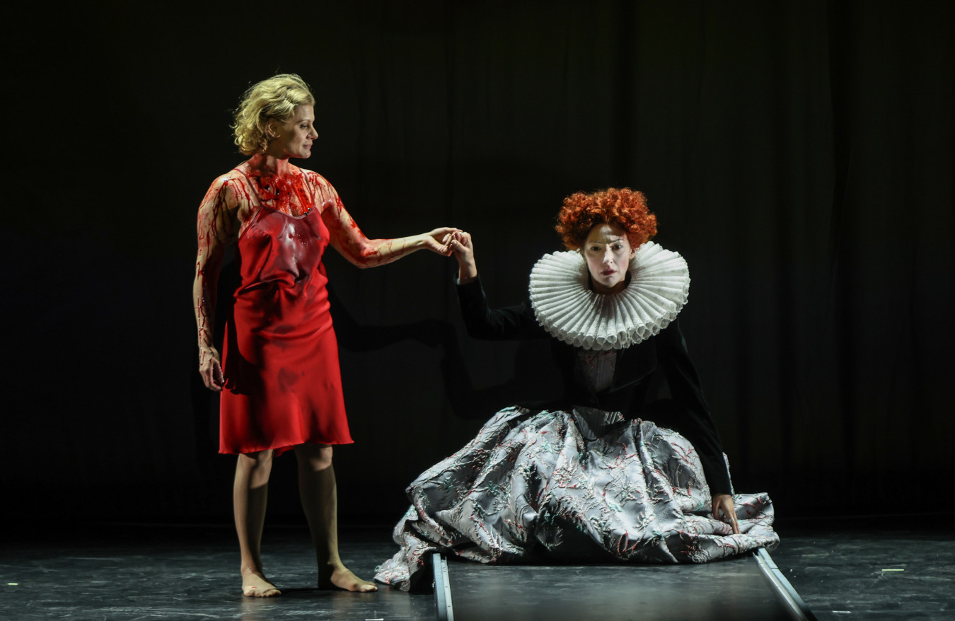 Teatr Narodowy w Bukareszcie, Maria Stuart; fot. Florin Ghioca