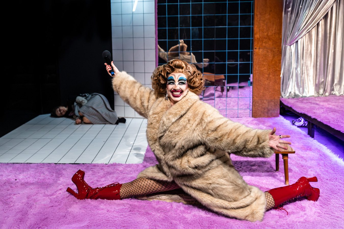 Teatr im. Stefana Jaracza w Łodzi, Czas na wielki numer: Natalia Klepacka, Matylda Paszczenko; fot. Natalia Kabanow