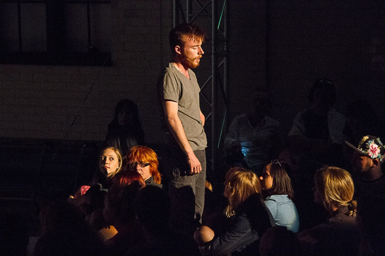 Teatr Rozbark, Gatunki chronione: Filip Pawlak; fot. Anu Czerwiński