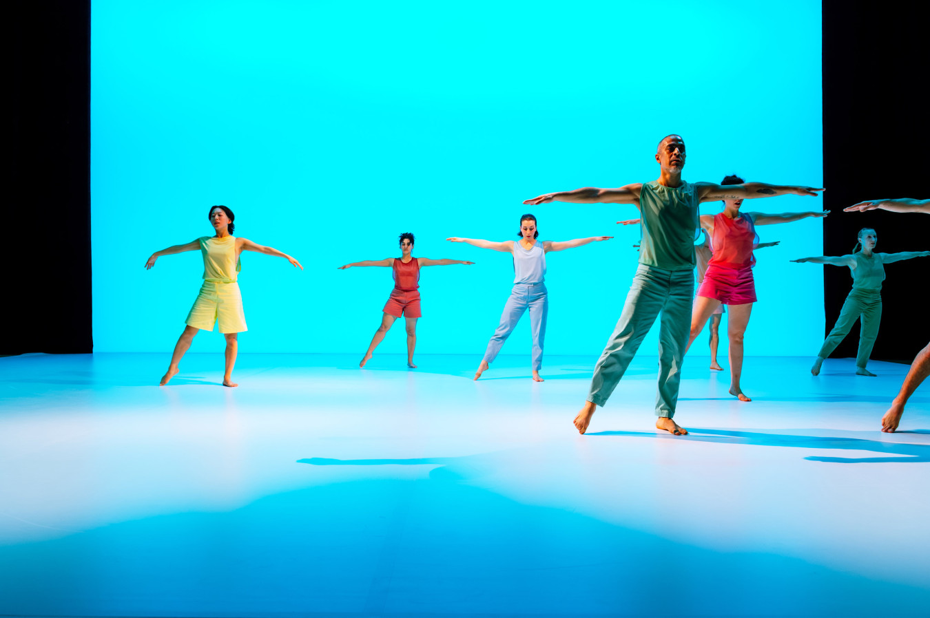 Sasha Waltz & Guests, In C; fot. Pat Mic dla Pawilonu Tańca i Innych Sztuk Performatywnych