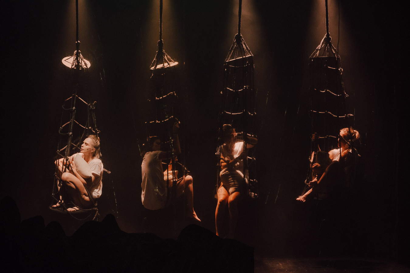 Teatr Łaźnia Nowa, Larwy; fot. Karolina Jóźwiak