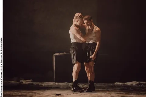 Teatr Dramatyczny w Warszawie, Anioły w Warszawie; fot. Karolina Jóźwiak